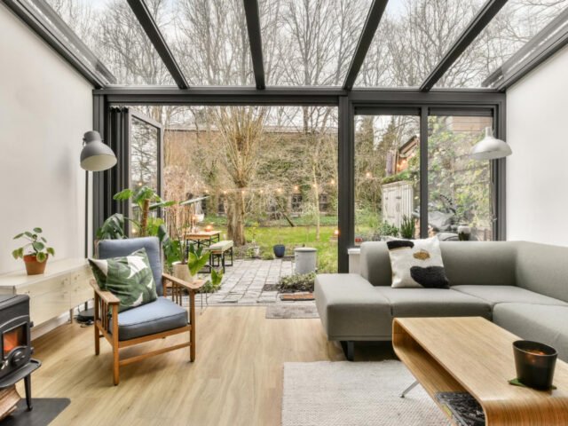 Véranda sur mesure à Châtellerault : comment bien la concevoir ?
